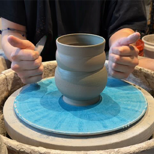 Round out the upper bubble and set aside to dry